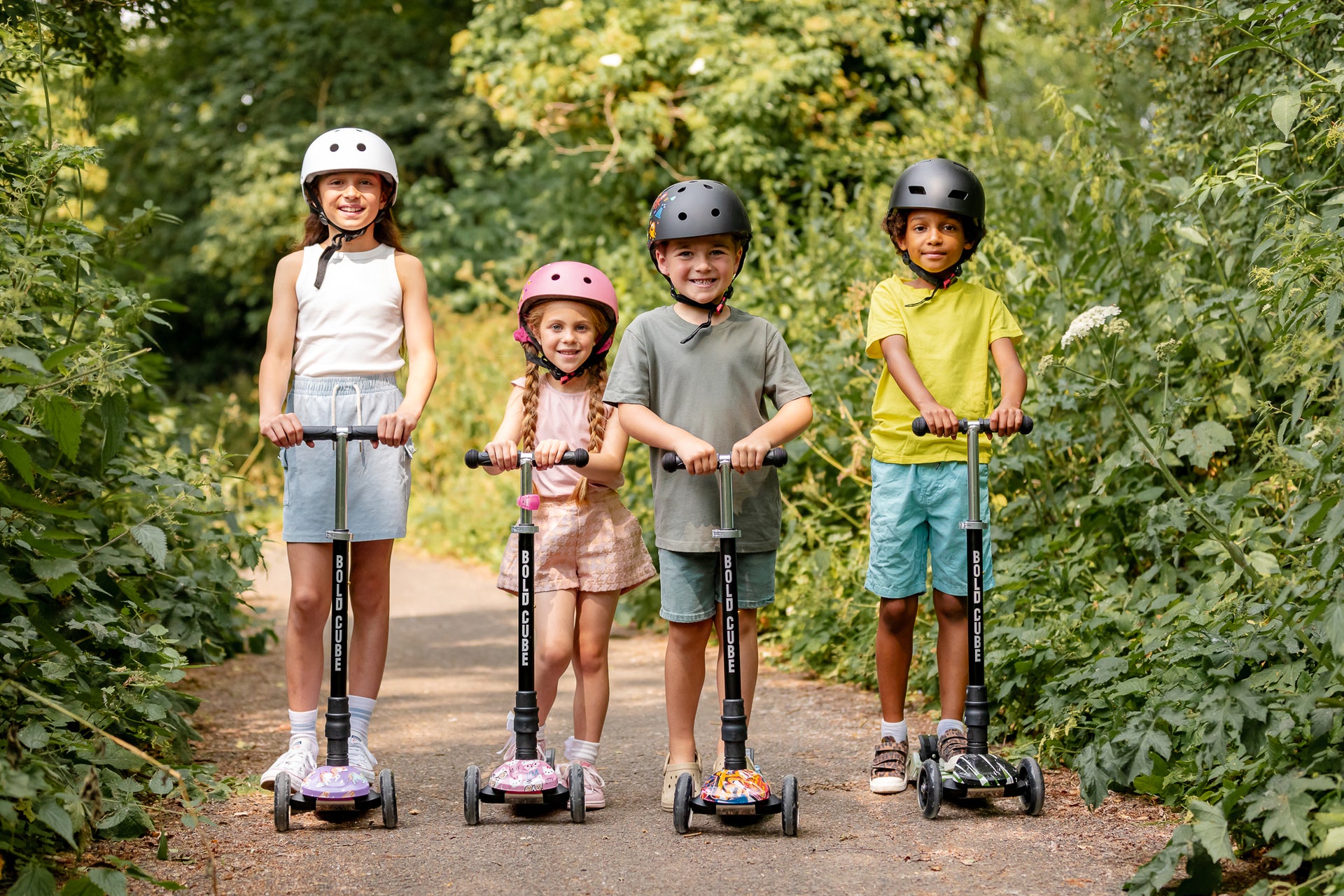 Boldcube - Big 3 Wheel Scooter - Kitty Love - Age 5-10