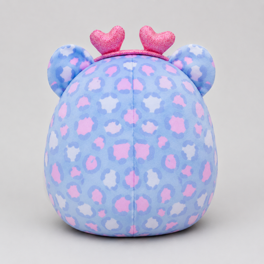 Noam patterned leopard plush front view on white